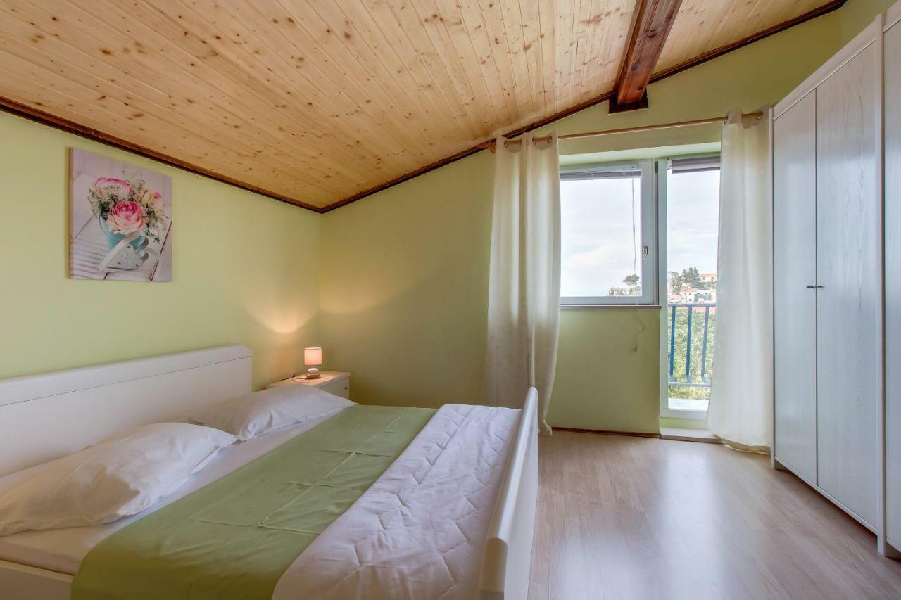 Apartment Malvina Mali Losinj